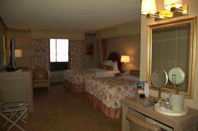 Las Vegas Hotel Room Pictures Golden Nugget