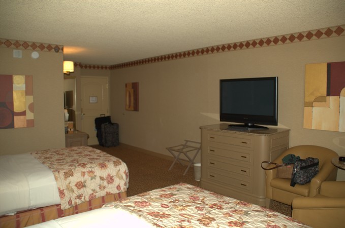 Golden Nugget Hotel Room Pictures 3