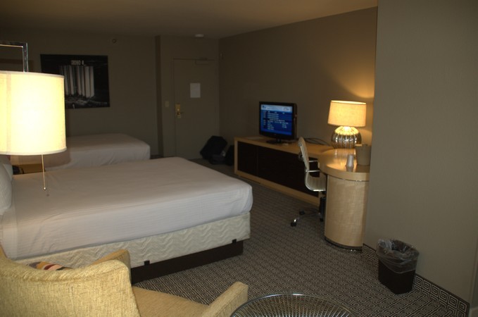 Plaza Las Vegas Room Picture 3