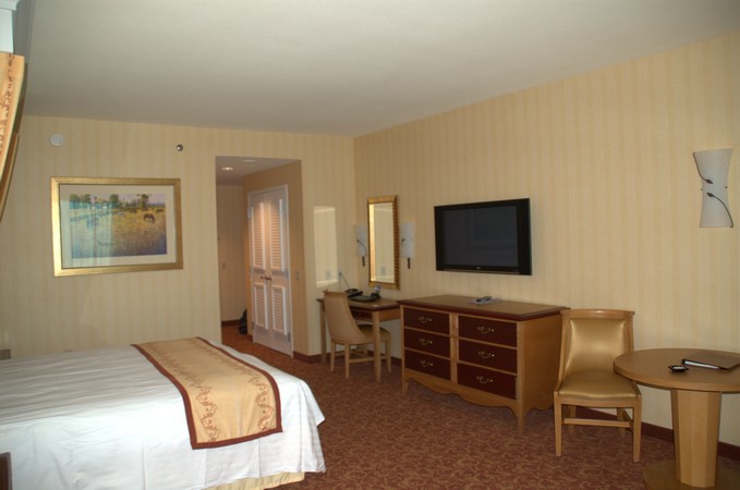 South Point Hotel Room Pictures 3
