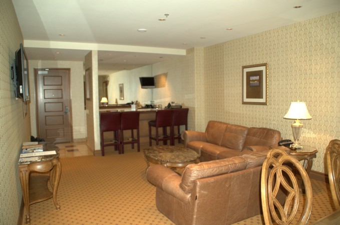 South Point Hotel Suite Pictures 3