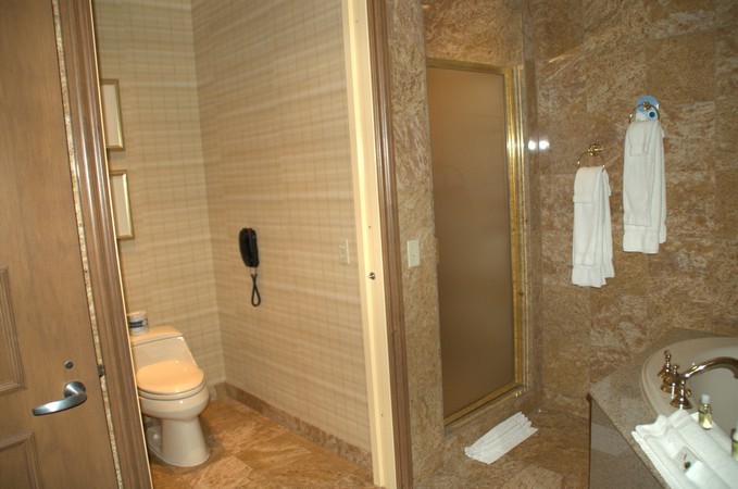 South Point Hotel Suite Pictures 9