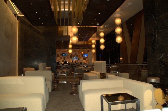 Lobby Bar 2