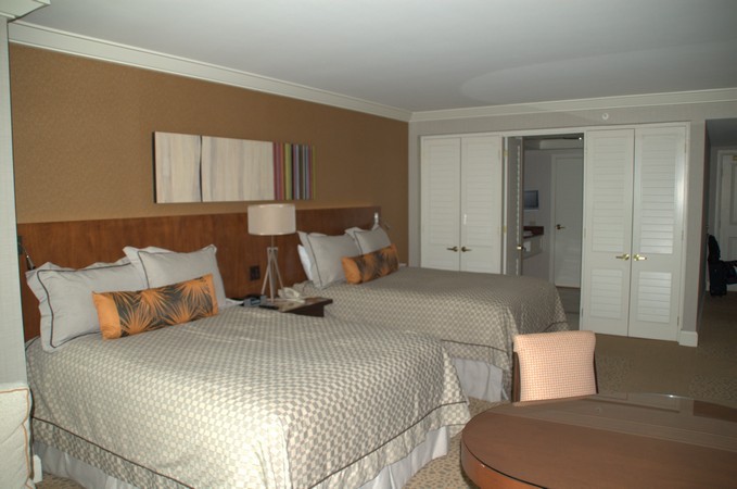 Mandalay Bay Hotel Room Pictures 3