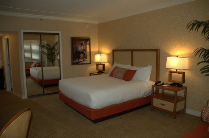 Tropicana Hotel Room Pictures 3